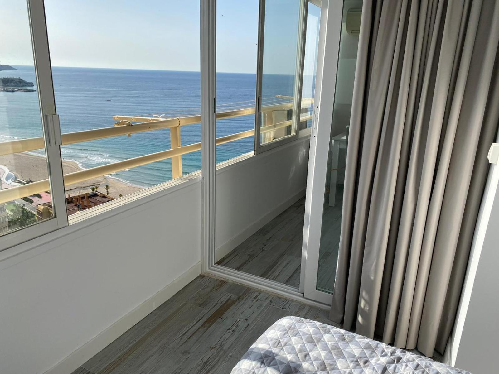 Playa Sorolla Apartment Benidorm